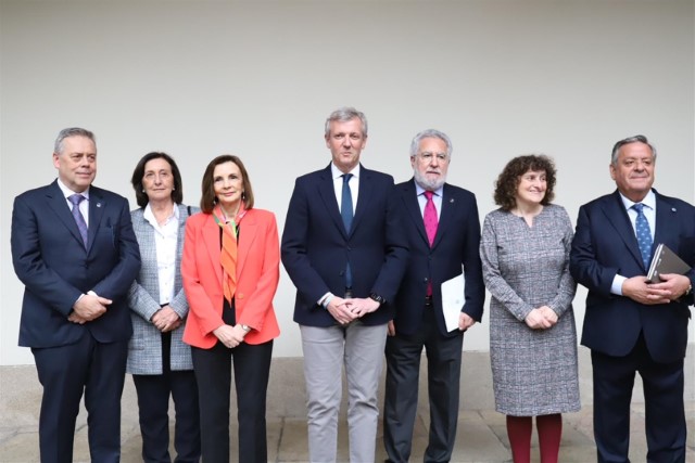 Santalices apunta que “reducir a dependencia externa pasa en gran medida pola investigación como a que desenvolve o IDIS"